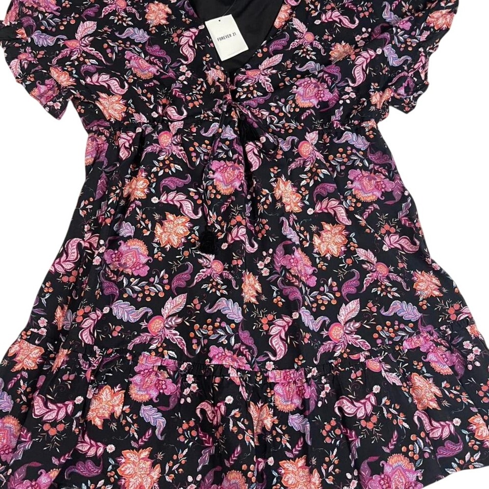 Forever 21 Plus Floral Dress 0X Black Pink Ruffle Hem NWT